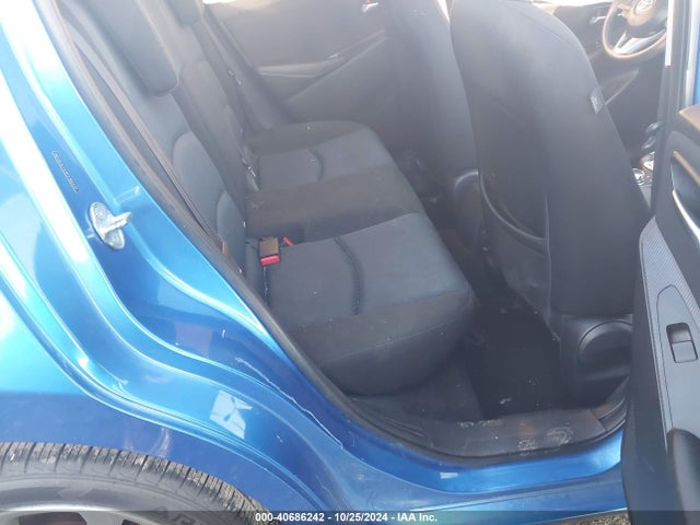 3MYDLBYV2HY186437 Toyota YARIS IA