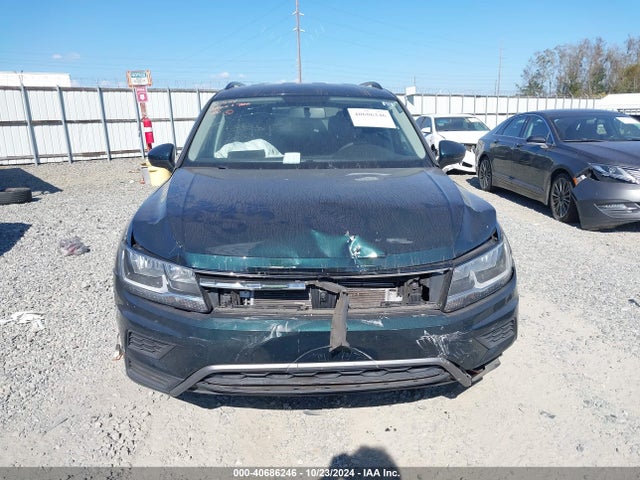3VV1B7AX5JM146946 Volkswagen Tiguan 2.0t S