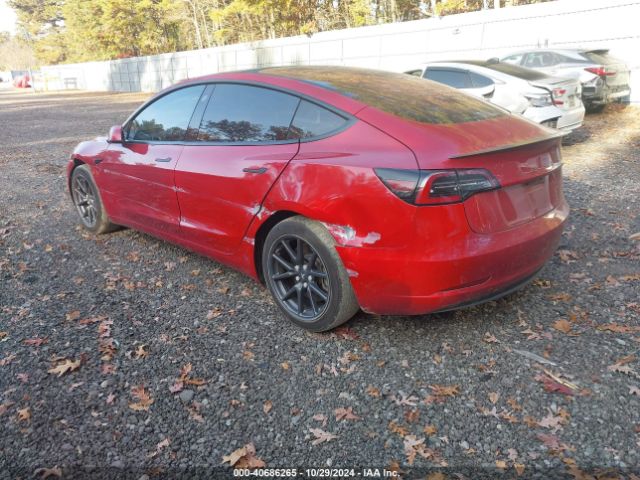 2018 TESLA MODEL 3 5YJ3E1EA1JF008830 Photo 2