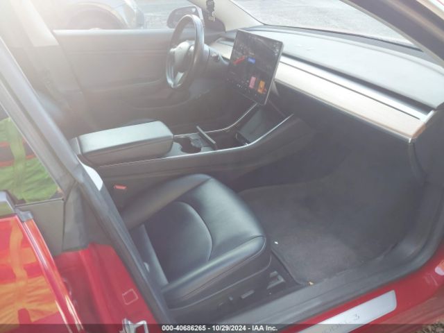 2018 TESLA MODEL 3 5YJ3E1EA1JF008830 Photo 4
