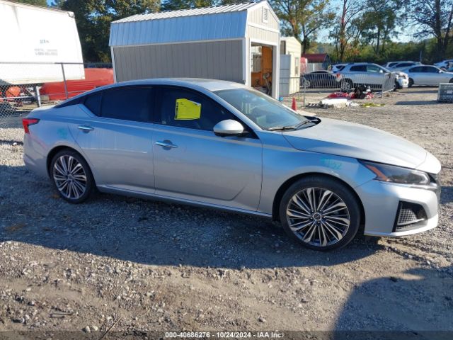 1N4BL4EV0PN351375 Nissan Altima Sl Fwd