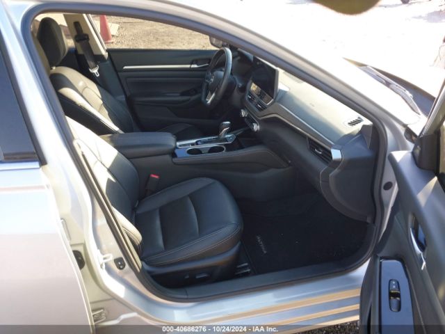 1N4BL4EV0PN351375 Nissan Altima Sl Fwd