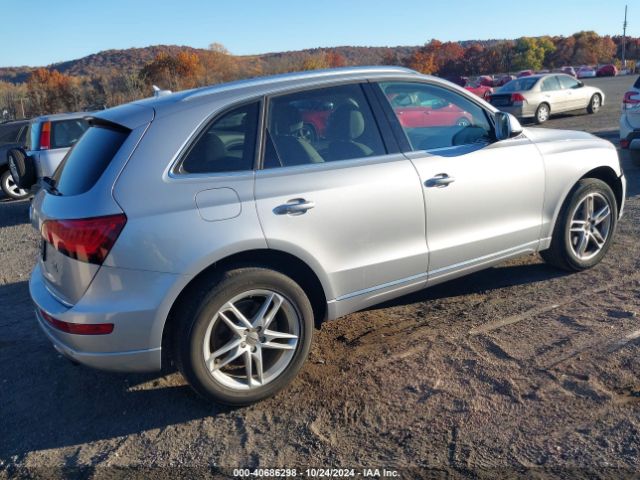 WA1LFAFP4FA086061 Audi Q5 2.0t Premium