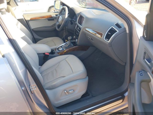 WA1LFAFP4FA086061 Audi Q5 2.0t Premium