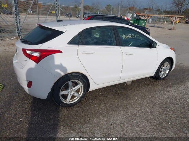 Hyundai ELANTRA GT 2014 KMHD35LH2EU158469 Image 4