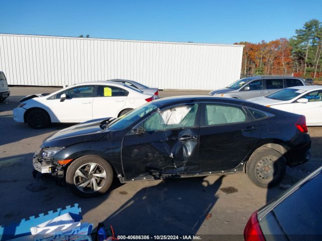 2HGFC2F57JH558216 Honda Civic Lx