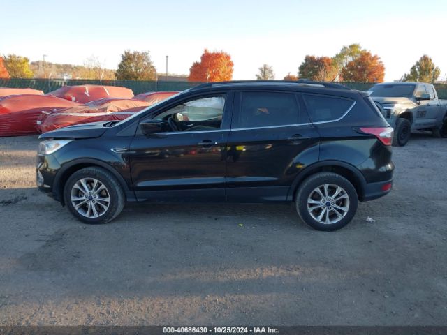 1FMCU9G95HUB72230 Ford ESCAPE SE
