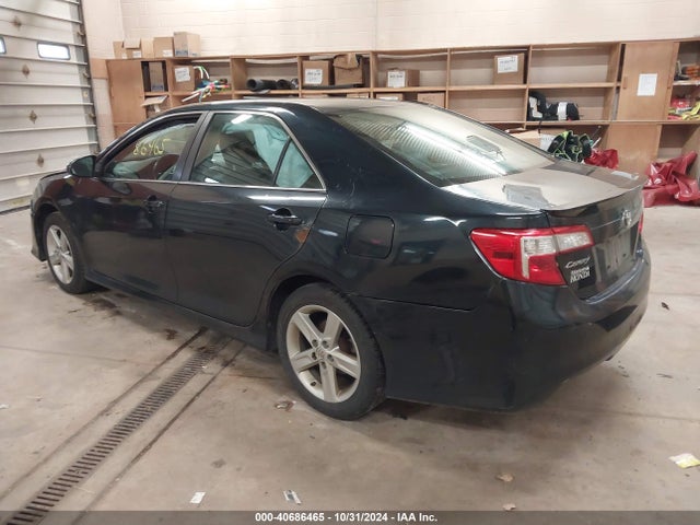 Toyota CAMRY SE 2014 4T1BF1FKXEU827411 Image 3