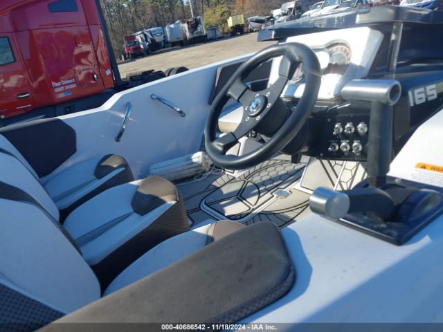 2019 SCARAB SCARAB PSBSA153L819      Photo 4