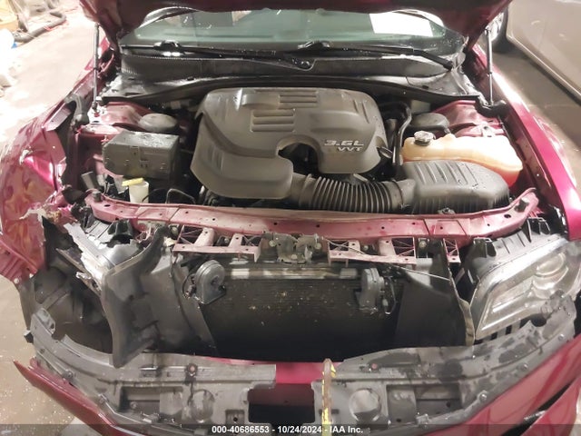 2C3CCAGG0JH165495 Chrysler 300