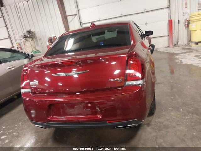 2C3CCAGG0JH165495 Chrysler 300