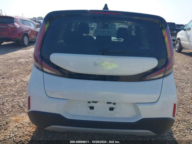 KNDJ23AU8R7238720 KIA SOUL LX