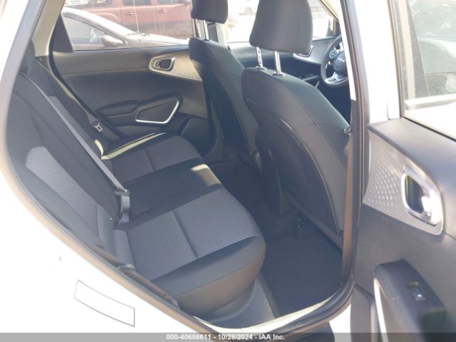 KNDJ23AU8R7238720 KIA SOUL LX