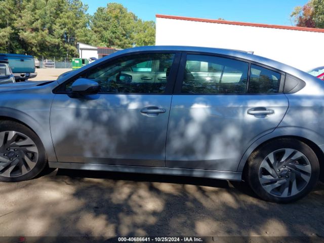 4S3BWAN60R3012672 Subaru Legacy Limited
