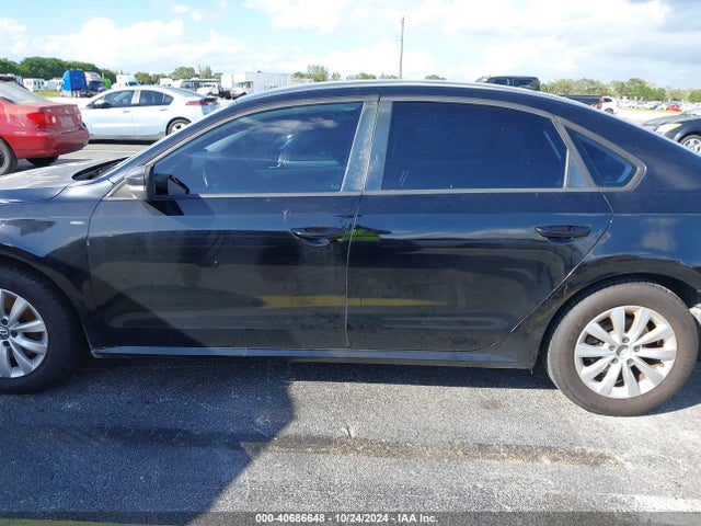 Volkswagen Passat 1.8t Wolfsburg Edition 2015 1VWAT7A3XFC042855 Image 15