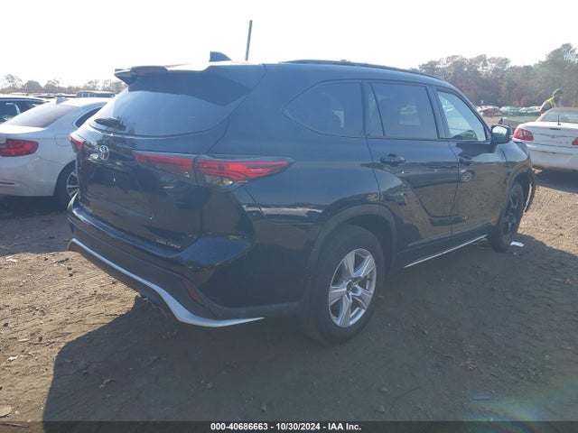 Toyota Highlander Xse 2023 5TDKDRBH6PS017641 Image 4