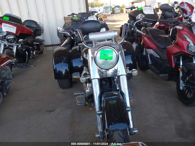 2015 HARLEY-DAVIDSON FLRT 1HD1MCM16FB862616 Photo 4