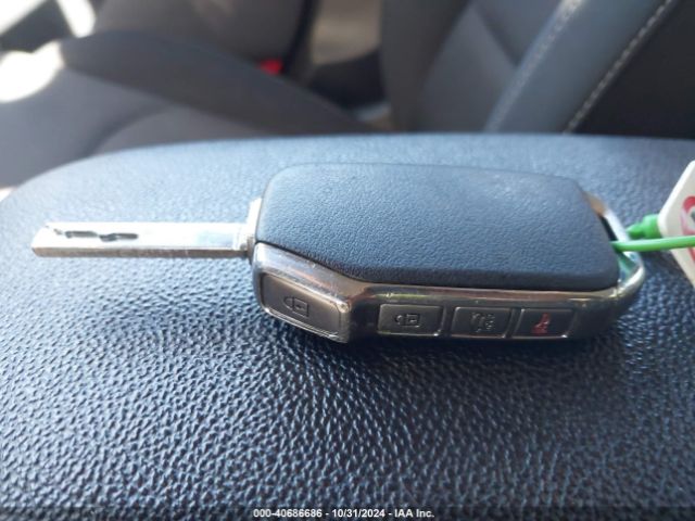 3KPF24AD8NE450667 KIA Forte Lxs