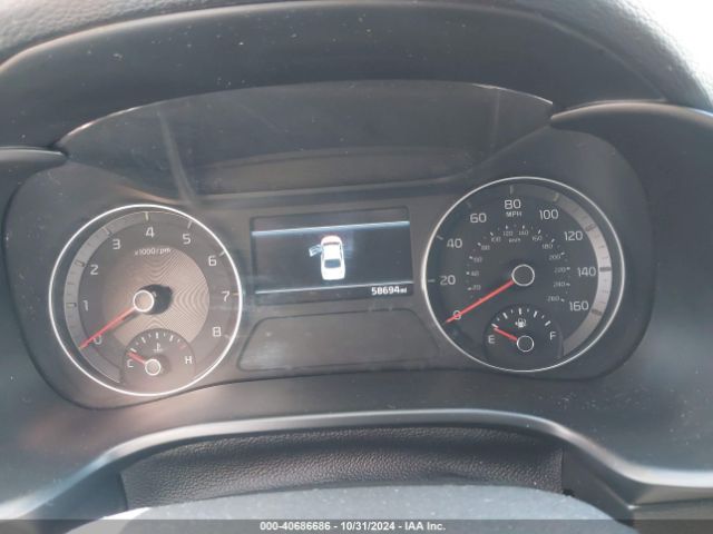 3KPF24AD8NE450667 KIA Forte Lxs