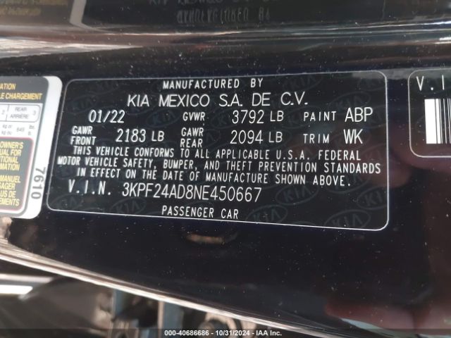 3KPF24AD8NE450667 KIA Forte Lxs