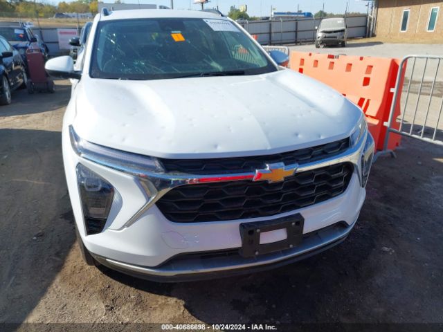 KL77LHE22RC030284 Chevrolet Trax Fwd Lt
