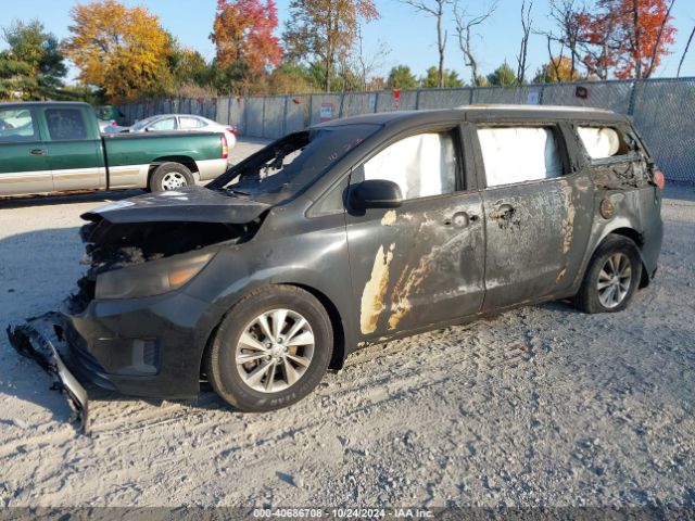 KNDMB5C18F6021553 KIA SEDONA LX