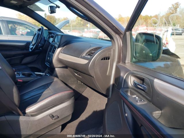 2C4RDGEG3JR223652 Dodge Grand Caravan Gt
