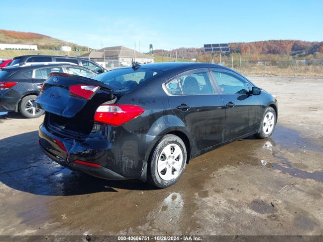 KNAFX4A63F5306988 KIA FORTE LX