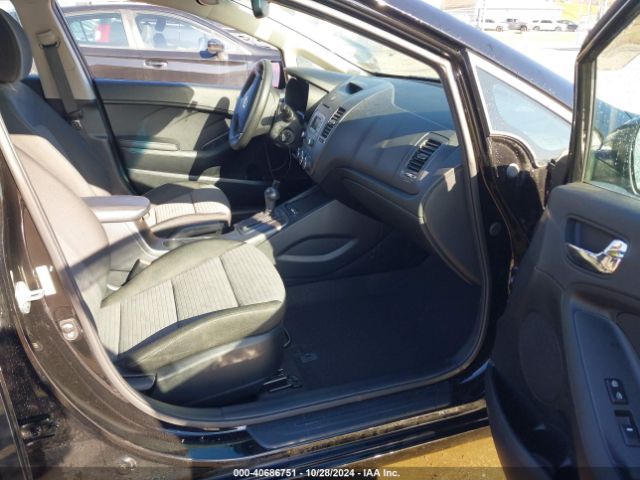 KNAFX4A63F5306988 KIA FORTE LX