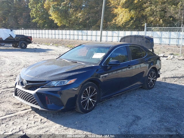Toyota CAMRY SE 2018 4T1B11HK5JU669601 Image 2