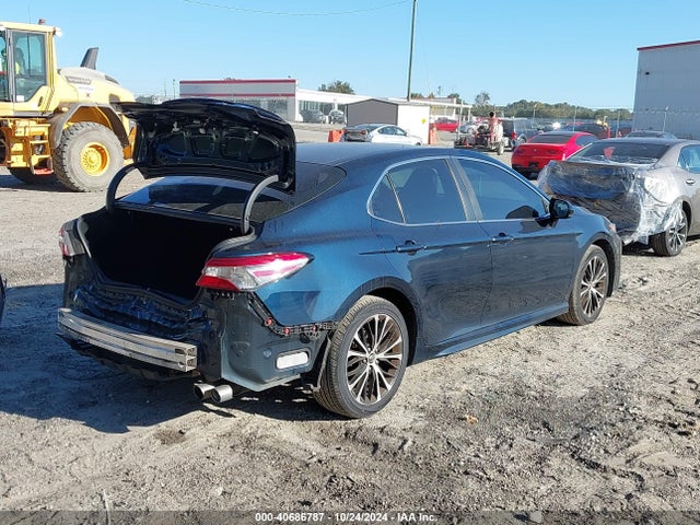 Toyota CAMRY SE 2018 4T1B11HK5JU669601 Image 4