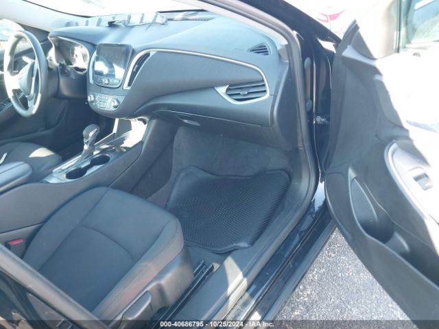 1G1ZD5ST6PF169732 Chevrolet Malibu Fwd 1lt