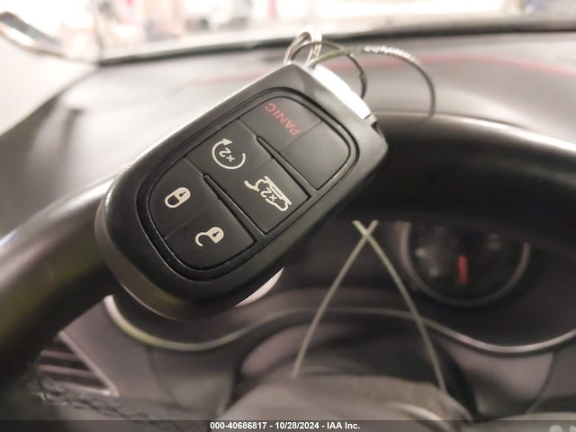 1C4PJMBX4LD597339 Jeep Cherokee Trailhawk Elite 4x4
