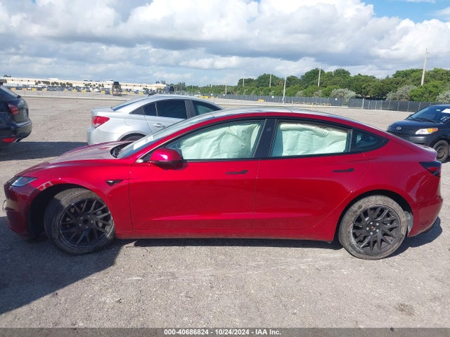 Tesla Model 3 Rear-wheel Drive 2024 5YJ3E1EA2RF745174 Image 13