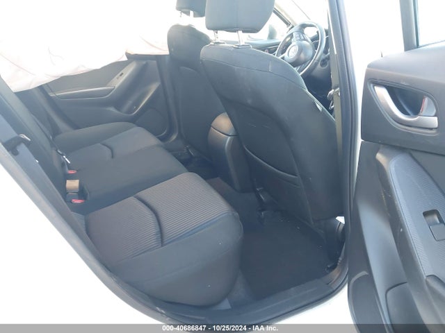 Mazda Mazda3 I Touring 2015 JM1BM1V74F1251373 Image 8