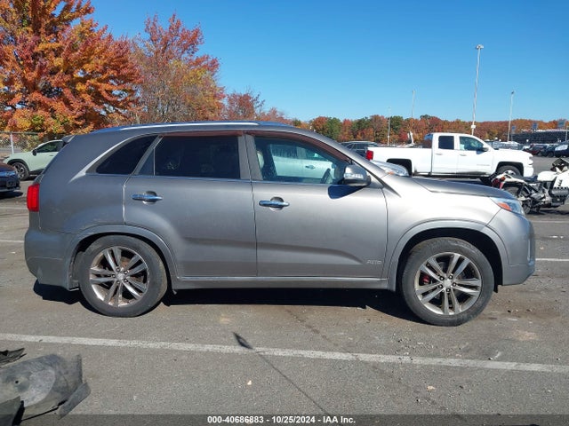 KIA Sorento Limited V6 2014 5XYKWDA70EG487972 Image 13