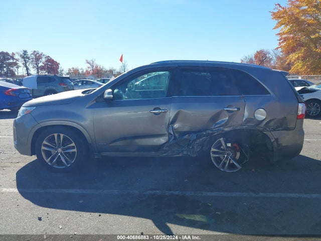 KIA Sorento Limited V6 2014 5XYKWDA70EG487972 Image 14