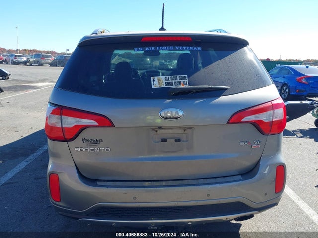 KIA Sorento Limited V6 2014 5XYKWDA70EG487972 Image 16