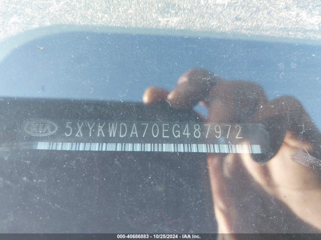 KIA Sorento Limited V6 2014 5XYKWDA70EG487972 Image 9