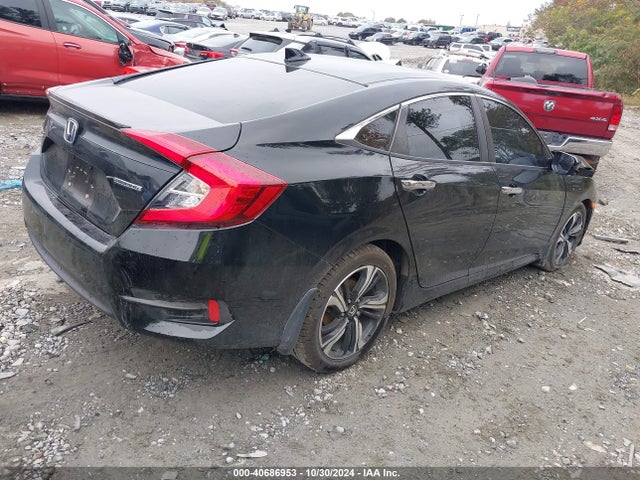 Honda Civic Touring 2016 19XFC1F9XGE009013 Image 4