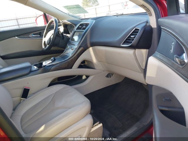 2LMTJ8LR2GBL50922 Lincoln Mkx Reserve