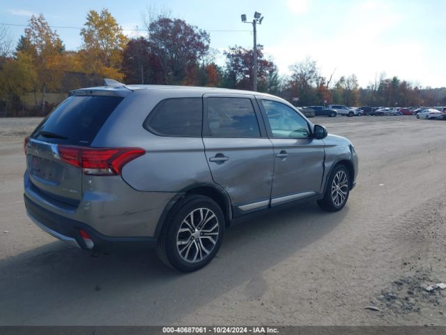 JA4AZ3A31JZ057240 Mitsubishi Outlander Es