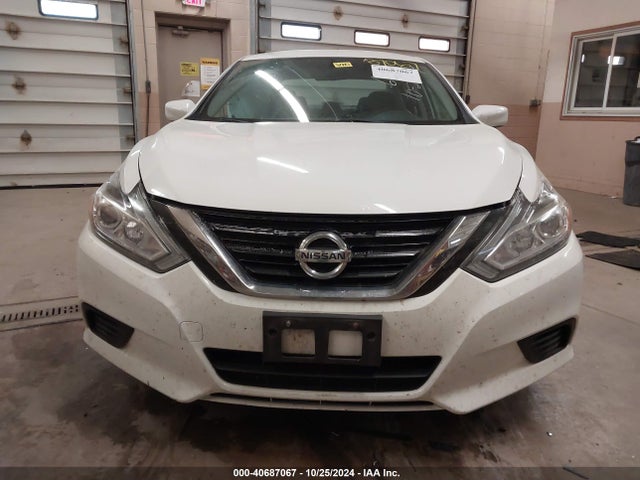 Nissan Altima 2.5 S 2017 1N4AL3AP3HC192152 Image 12