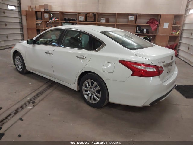 Nissan Altima 2.5 S 2017 1N4AL3AP3HC192152 Image 3