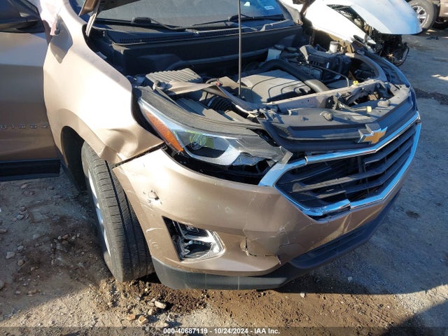 2GNAXHEV8J6188298 Chevrolet EQUINOX LS