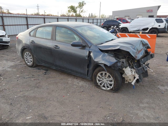 2020 3KPF24AD6LE143818 main image