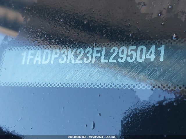Ford FOCUS SE 2015 1FADP3K23FL295041 Image 9