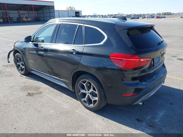 BMW X1 Xdrive28i 2016 WBXHT3Z37G4A51237 Image 3