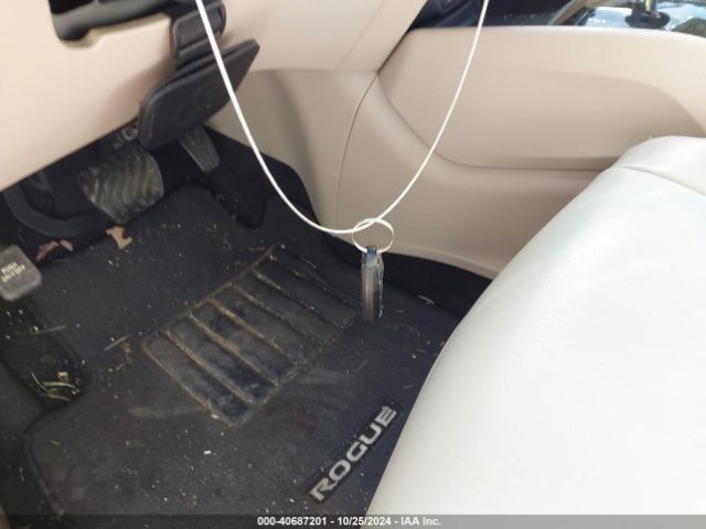 KNMAT2MV8GP664979 Nissan ROGUE SV