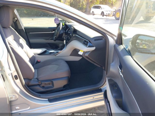 4T1C11AKXRU863678 Toyota CAMRY LE